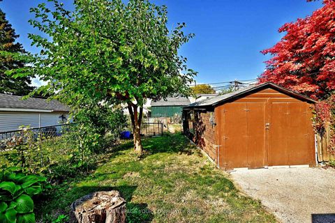 Photo 44 at 284 Wolverleigh Boulevard, Danforth, Toronto
