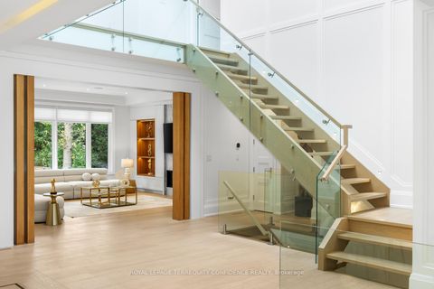 Photo 10 at 190 Hounslow Avenue, Willowdale West, Toronto