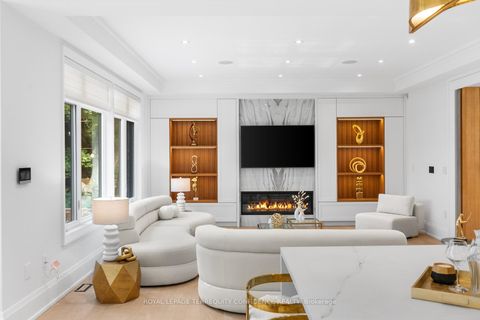 Photo 11 at 190 Hounslow Avenue, Willowdale West, Toronto