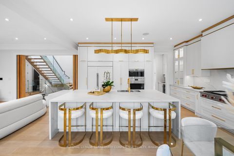Photo 14 at 190 Hounslow Avenue, Willowdale West, Toronto