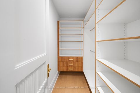 Photo 34 at 190 Hounslow Avenue, Willowdale West, Toronto