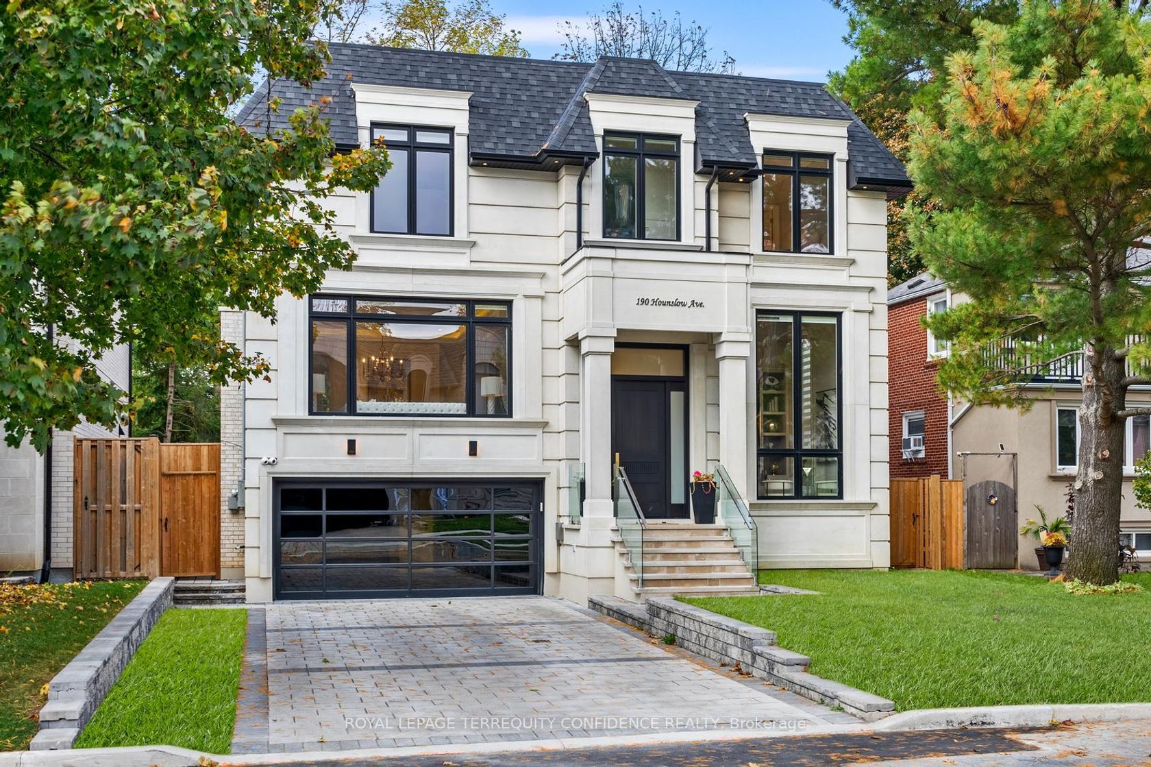 190 Hounslow Avenue, Willowdale West, Toronto 