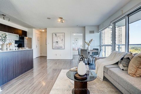 Photo 12 at 810 - 2015 Sheppard Avenue E, Henry Farm, Toronto