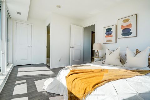 Photo 21 at 810 - 2015 Sheppard Avenue E, Henry Farm, Toronto