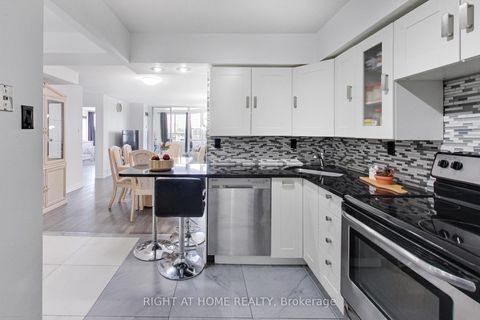 Photo 2 at 1109 - 4 Park Vista, Parkview, Toronto