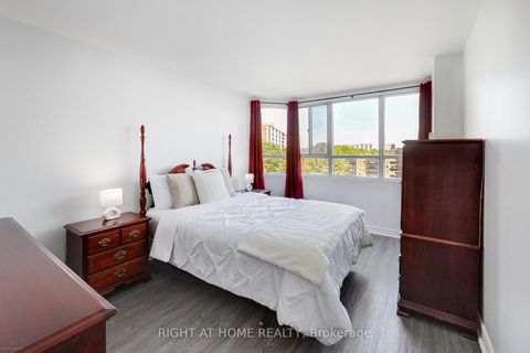 Photo 16 at 1109 - 4 Park Vista, Parkview, Toronto