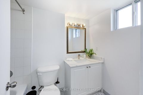 Photo 18 at 1109 - 4 Park Vista, Parkview, Toronto Photo 18 at 1109 - 4 Park Vista, Parkview, Toronto