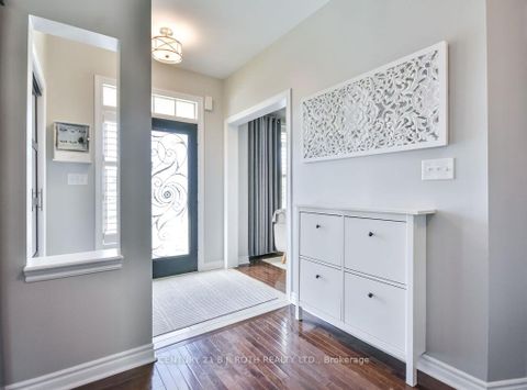 Photo 3 at 63 The Queensway, Shore, Barrie