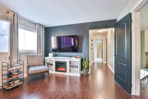 Photo 18 at 63 The Queensway, Shore, Barrie