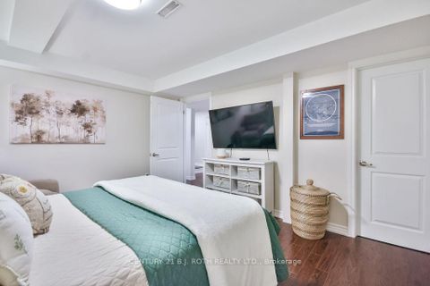 Photo 37 at 63 The Queensway, Shore, Barrie