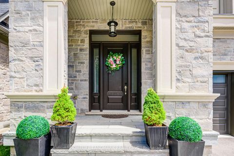 Photo 2 at 343 Tudor Avenue, WO West, Oakville
