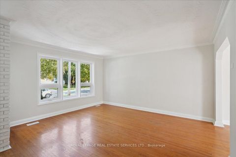 Photo 5 at 24 Fulham Street, Malvern West, Toronto