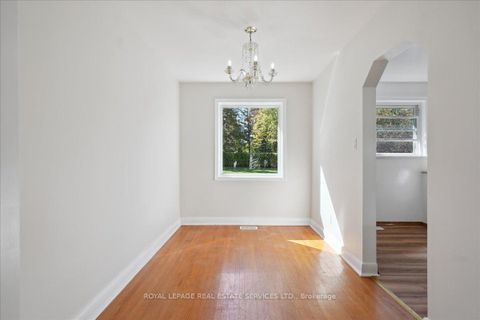 Photo 7 at 24 Fulham Street, Malvern West, Toronto