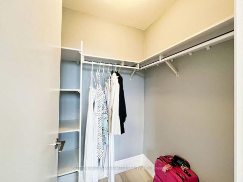 Photo 15 at 1909 - 21 Carlton Street, Yonge Corridor, Toronto Photo 15 at 1909 - 21 Carlton Street, Yonge Corridor, Toronto