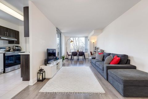 Photo 6 at 305 - 256 Doris Avenue, Willowdale East, Toronto