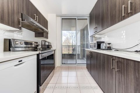Photo 13 at 305 - 256 Doris Avenue, Willowdale East, Toronto