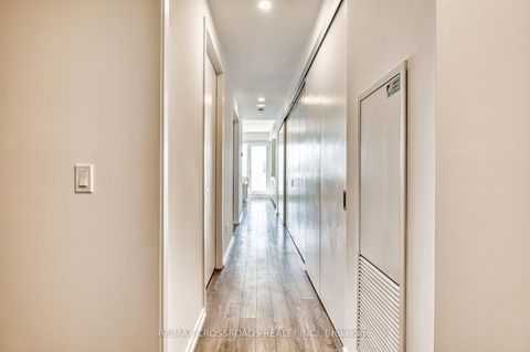 Photo 16 at 1510 - 197 Yonge Street, Yonge Corridor, Toronto Photo 16 at 1510 - 197 Yonge Street, Yonge Corridor, Toronto