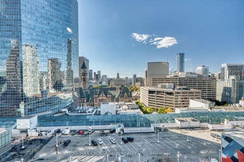 Photo 23 at 1510 - 197 Yonge Street, Yonge Corridor, Toronto