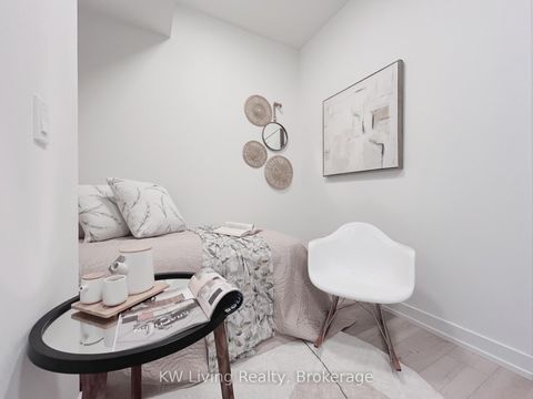 Photo 17 at 417 - 158 Front Street E, Moss Park, Toronto