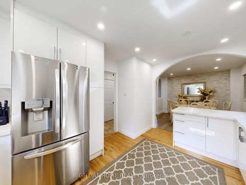 Photo 12 at 828 Leslie Valley Drive, Leslie Valley, Newmarket