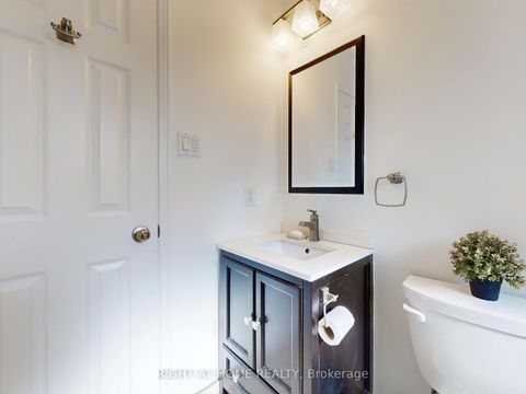 Photo 21 at 828 Leslie Valley Drive, Leslie Valley, Newmarket