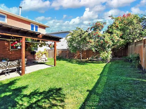 Photo 38 at 828 Leslie Valley Drive, Leslie Valley, Newmarket