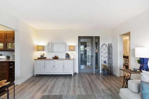 Photo 13 at 602 - 1359 White Oaks Boulevard, FA Falgarwood, Oakville