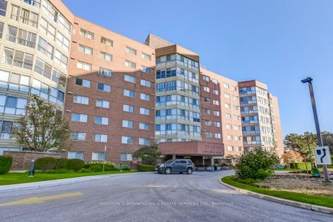 Photo 1 at 306 - 5 Weldrick Road W, North Richvale, Richmond Hill