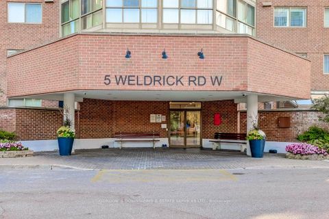 Photo 3 at 306 - 5 Weldrick Road W, North Richvale, Richmond Hill