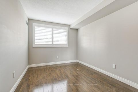 Photo 27 at 306 - 5 Weldrick Road W, North Richvale, Richmond Hill