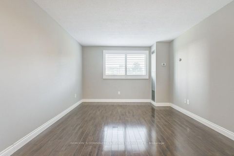 Photo 30 at 306 - 5 Weldrick Road W, North Richvale, Richmond Hill