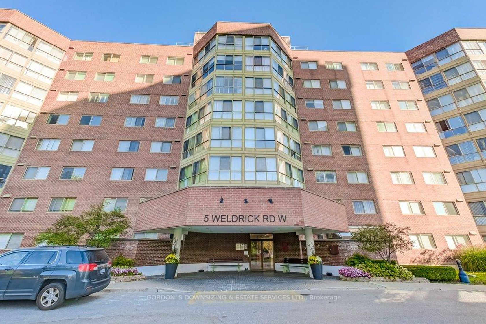 306 - 5 Weldrick Road W, North Richvale, Richmond Hill photo number 2