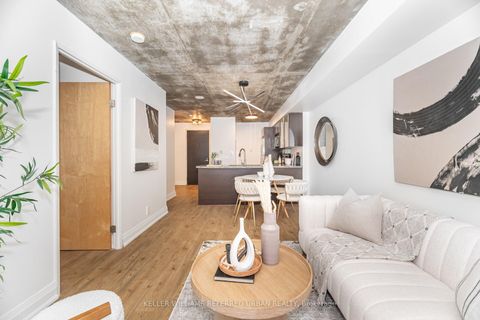 Photo 9 at 414 - 1005 King Street W, Niagara, Toronto