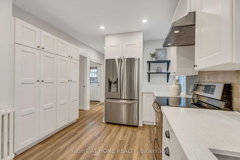 Photo 11 at 232 Sixth Street, New Toronto, Toronto
