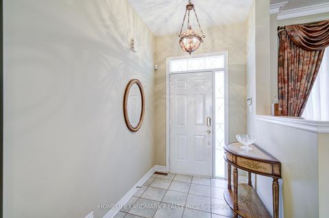 Photo 4 at 189 Silver Linden Drive, Langstaff, Richmond Hill