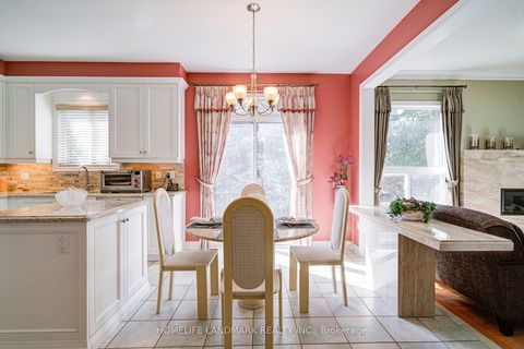 Photo 13 at 189 Silver Linden Drive, Langstaff, Richmond Hill