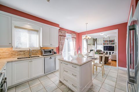 Photo 20 at 189 Silver Linden Drive, Langstaff, Richmond Hill