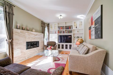 Photo 22 at 189 Silver Linden Drive, Langstaff, Richmond Hill