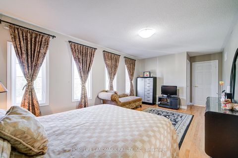 Photo 36 at 189 Silver Linden Drive, Langstaff, Richmond Hill