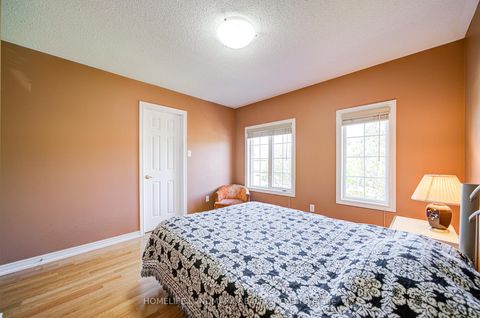 Photo 43 at 189 Silver Linden Drive, Langstaff, Richmond Hill