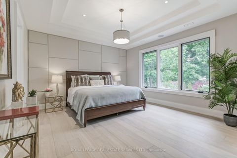 Photo 21 at 8 Shand Avenue, Kingsway South, Toronto
