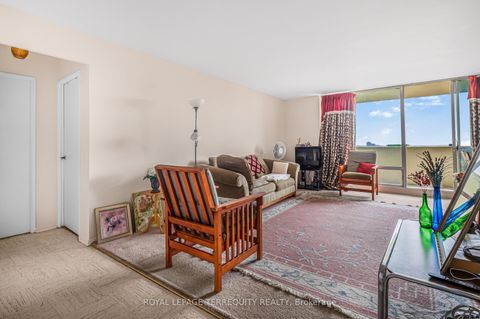 Photo 3 at 2807 - 5 Massey Square, Crescent Town, Toronto