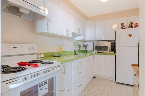 Photo 9 at 2807 - 5 Massey Square, Crescent Town, Toronto