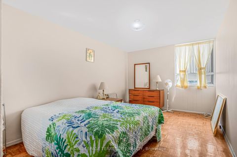 Photo 10 at 2807 - 5 Massey Square, Crescent Town, Toronto