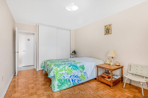 Photo 12 at 2807 - 5 Massey Square, Crescent Town, Toronto