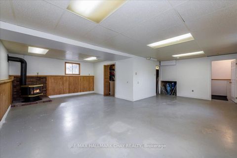 Photo 12 at 1063 WOOD Street, Rural Innisfil, Innisfil