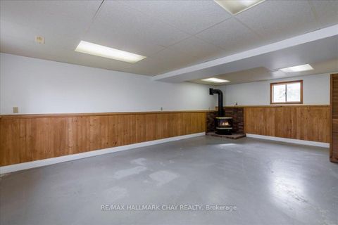 Photo 13 at 1063 WOOD Street, Rural Innisfil, Innisfil