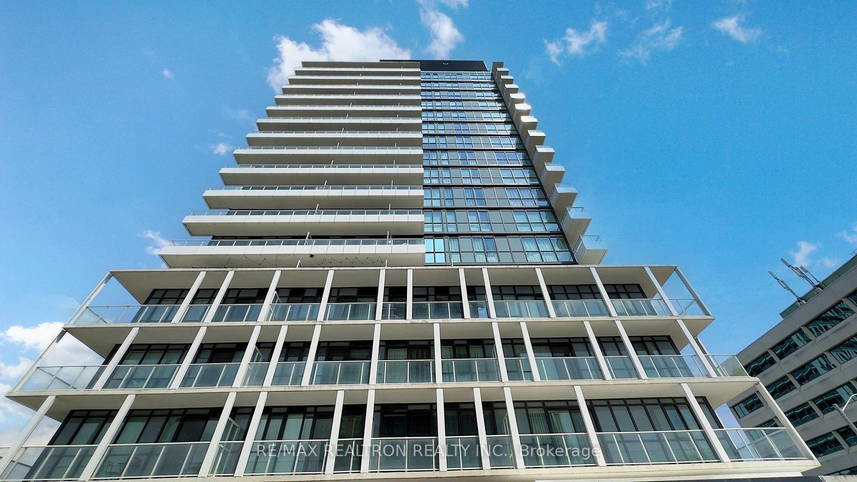 1605 - 180 Fairview Mall Drive, Don Valley Village, Toronto 