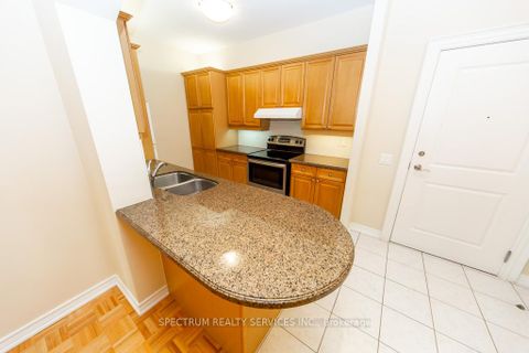 Photo 14 at 6 - 9519 Keele Street, Concord, Vaughan