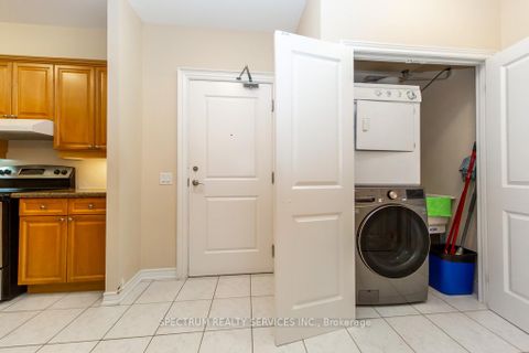 Photo 26 at 6 - 9519 Keele Street, Concord, Vaughan